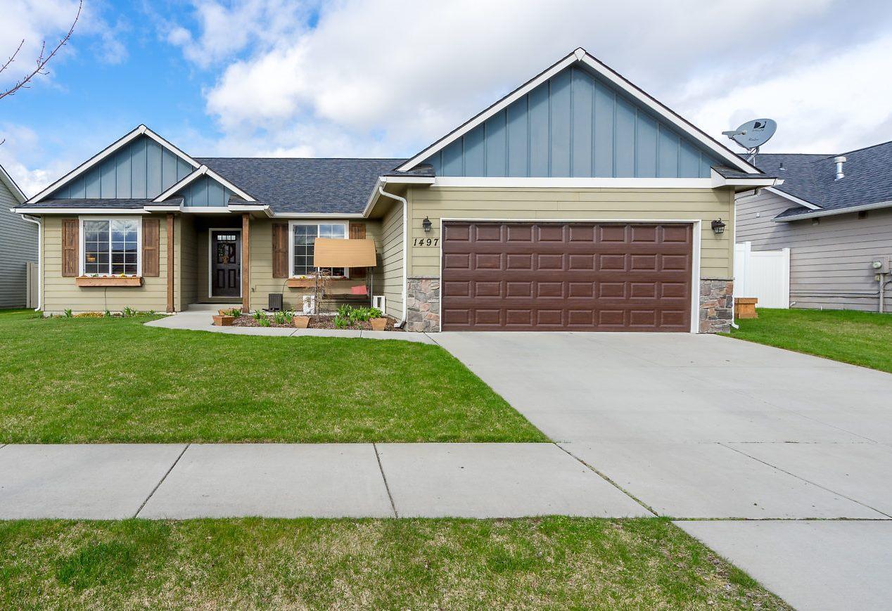 1497 Jupiter Ct - Photo 1