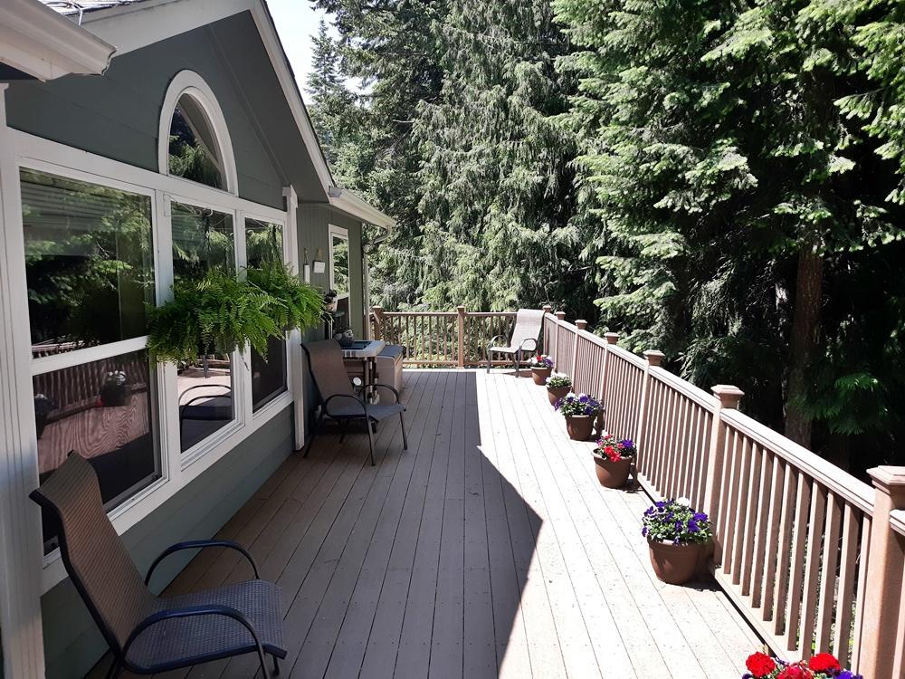 17276 Dufort Rd. - Photo 1