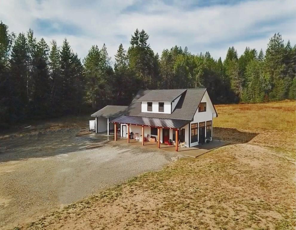 366 Sagle Rd - Photo 1