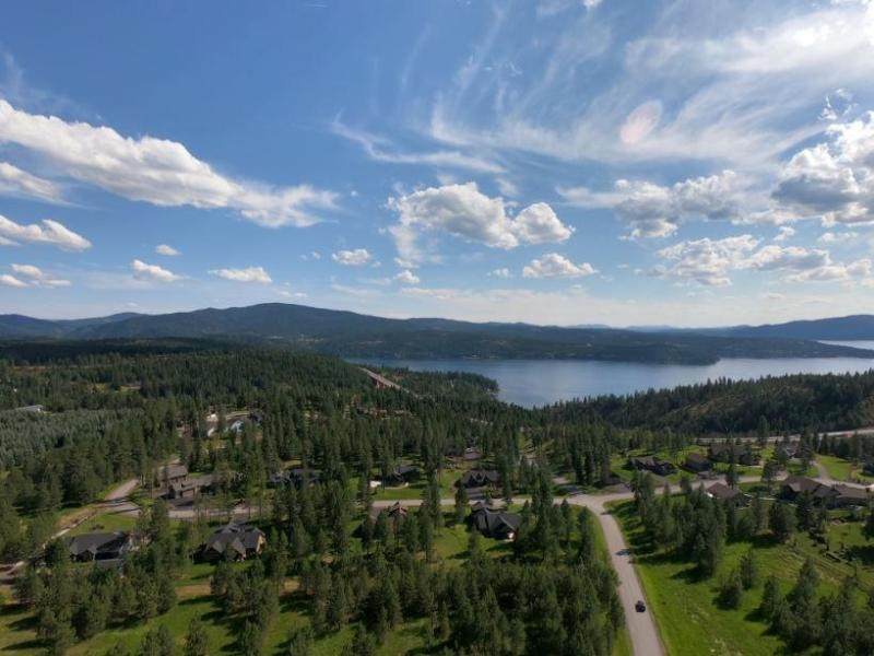Forest Lake At Mullan Trail - Photo 1