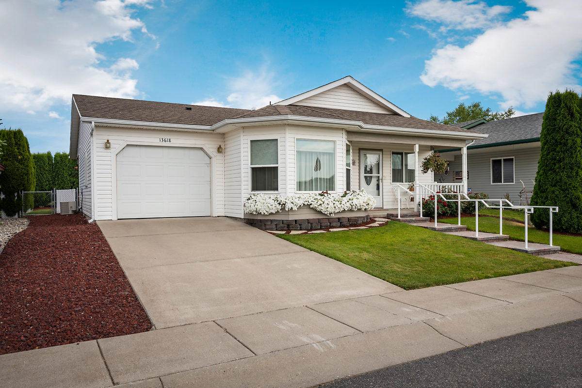 13618 Kings Canyon Rd - Photo 1
