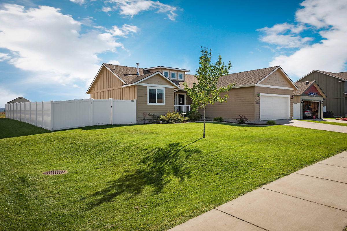 5680 Majestic Ave - Photo 1