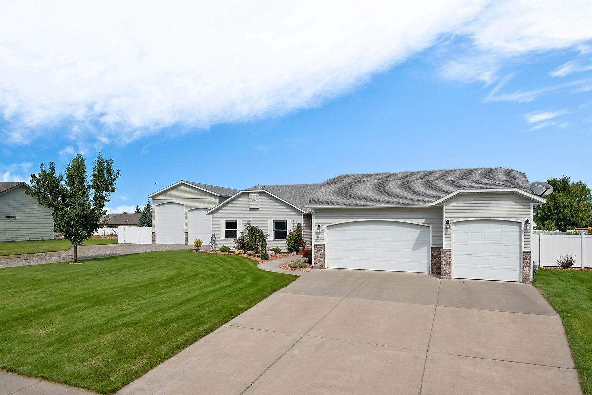 2869 Howell Rd - Photo 1