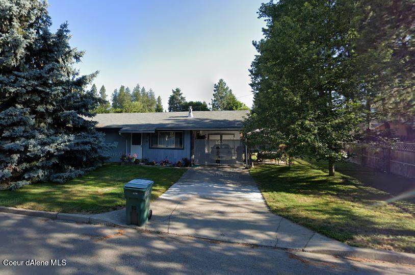 1417 Syringa Dr - Photo 1