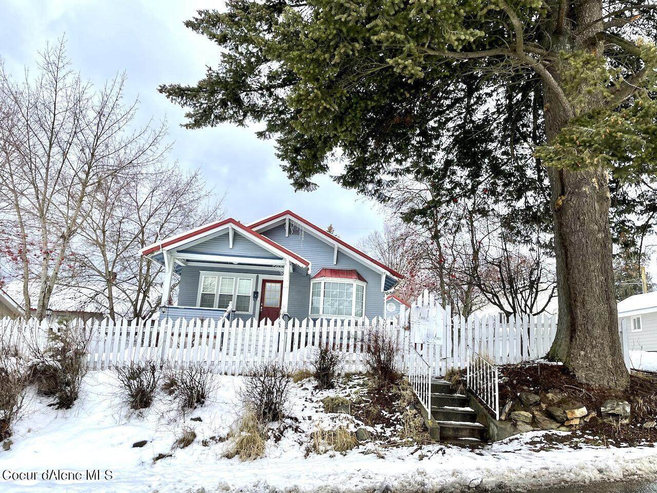 214 13th St. - Photo 1