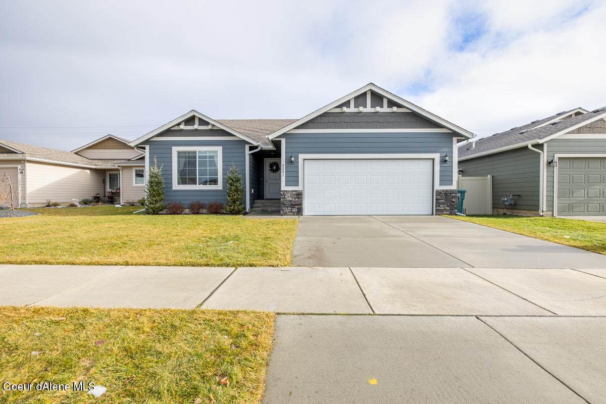4281 Shelburne - Photo 1
