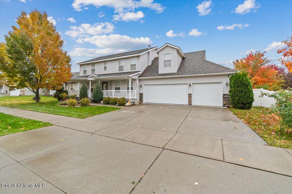 4454 Lennox Loop - Photo 1