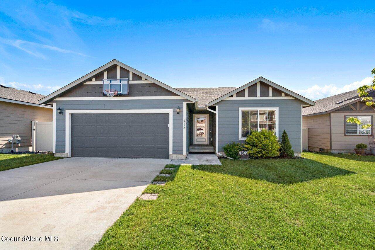 4349 Shelburne Loop - Photo 1