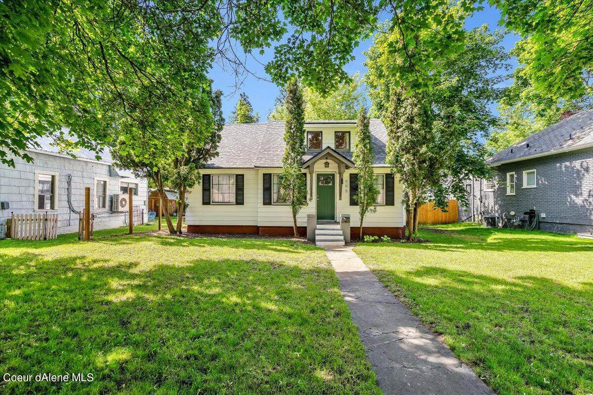 908 Coeur D Alene Ave - Photo 1