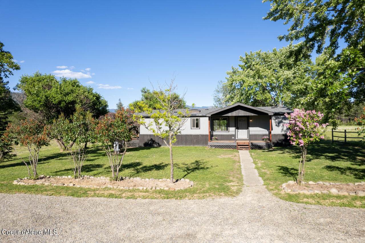 717 Blume Hill Rd - Photo 1