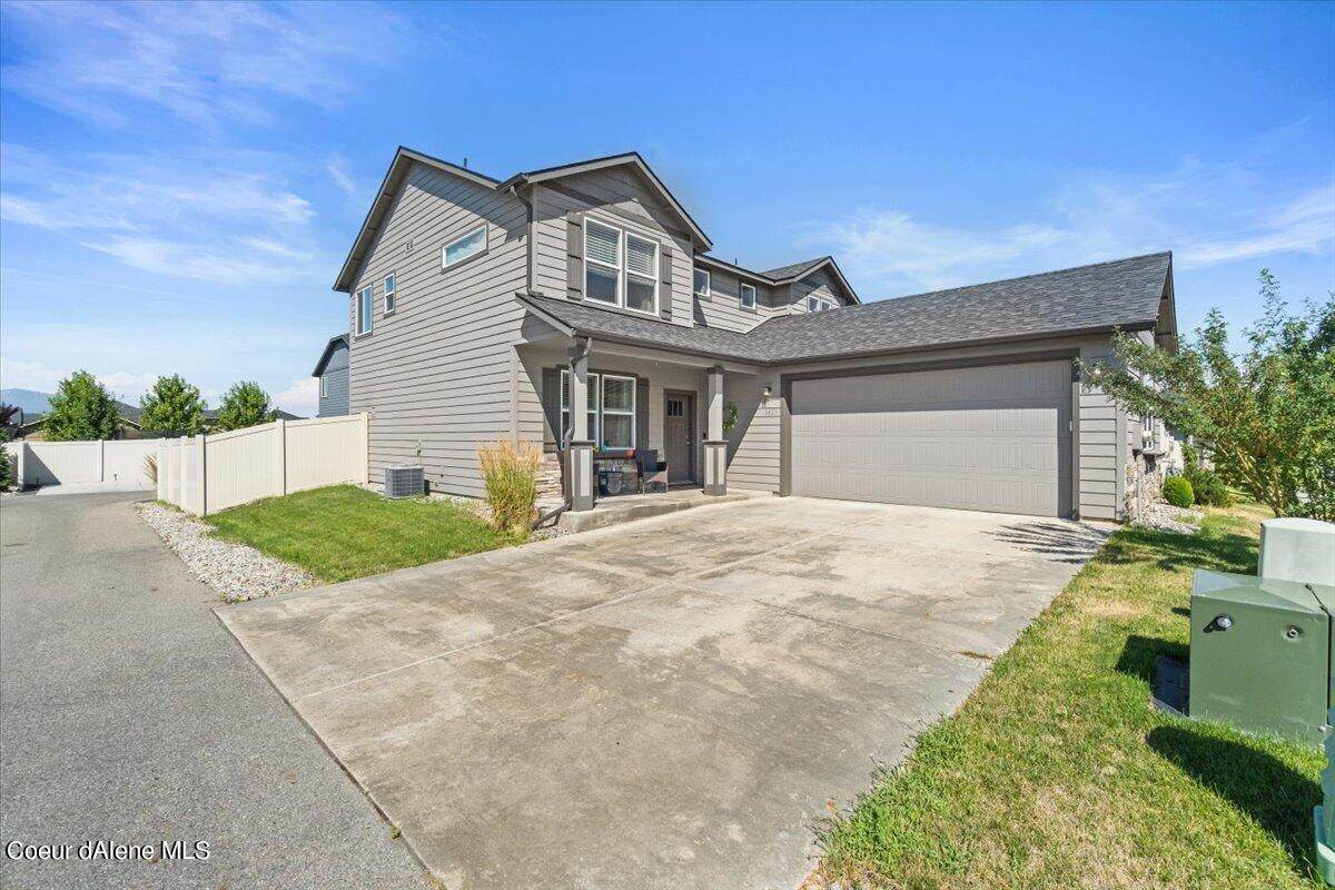 3423 Hope Ave - Photo 1