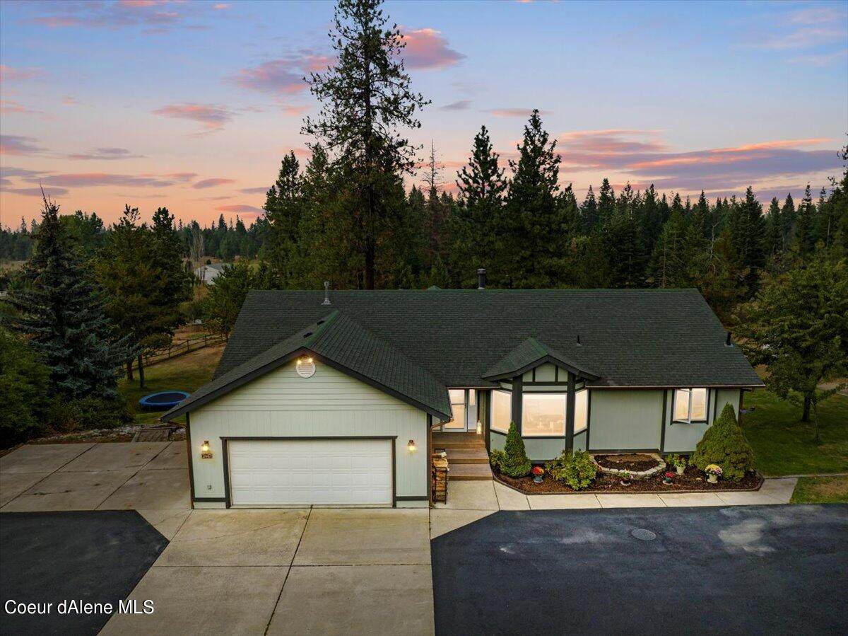 2447 Garwood Rd - Photo 1