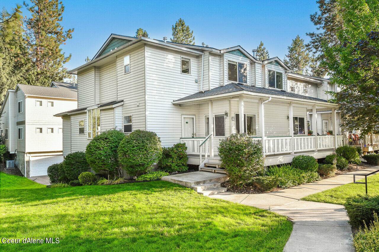 3654 Scotch Pine Ln - Photo 1
