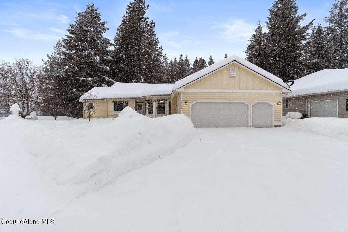 21881 Molly Ln - Photo 1