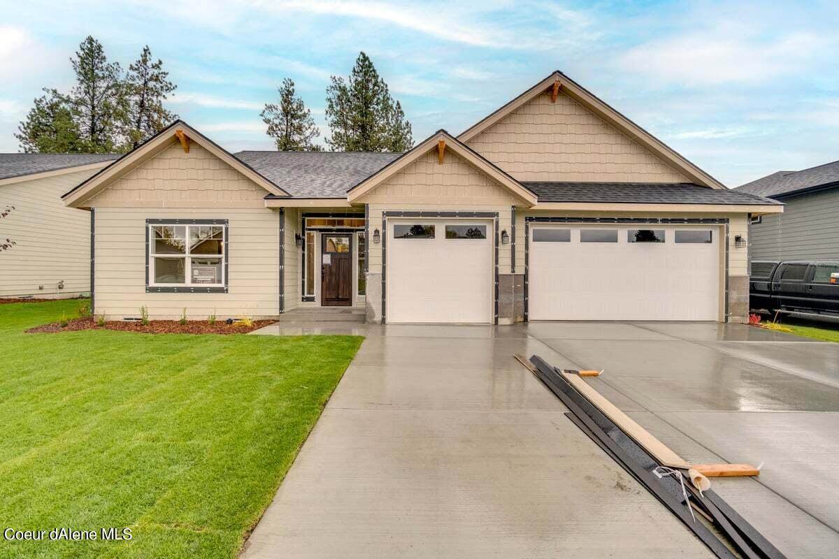 10720 Crimson Dr - Photo 1