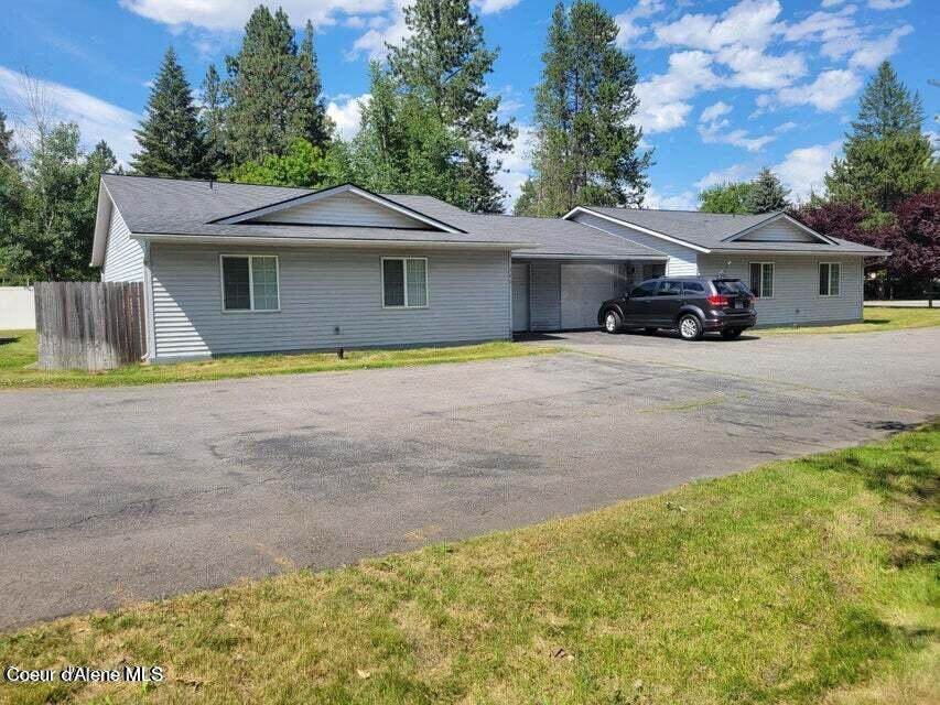 3805 Honeysuckle - Photo 1