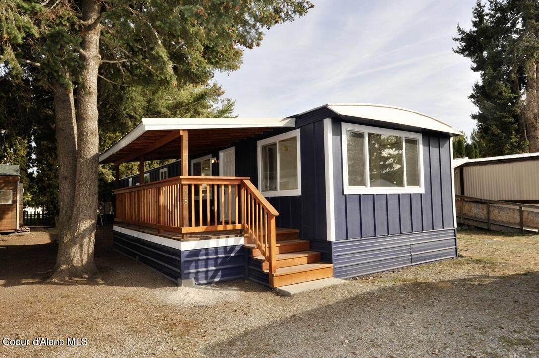 1952 12th Ave - Photo 1