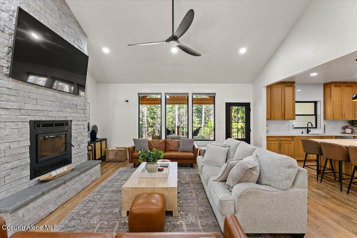 95 Klickitat Rd - Photo 1