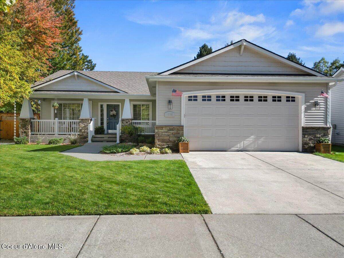 6058 Madellaine Drive - Photo 1