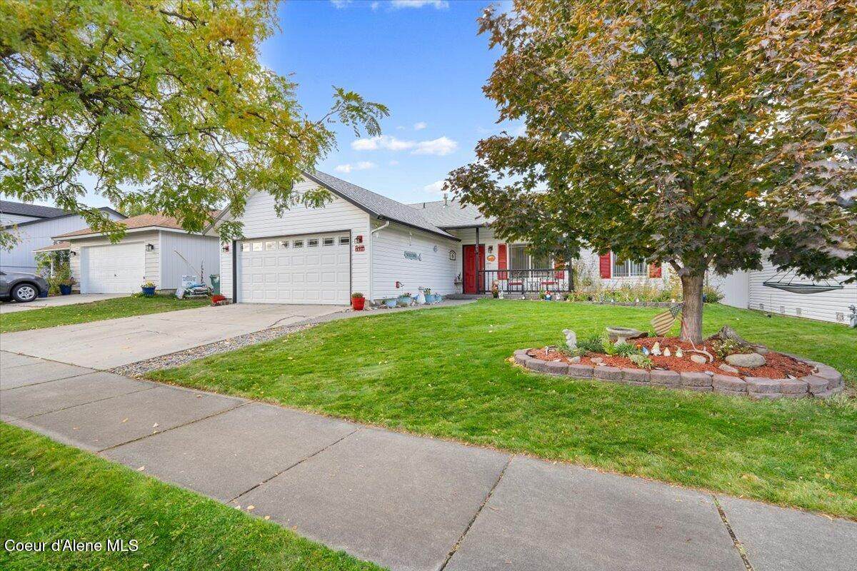 1255 Stockman Ave - Photo 1