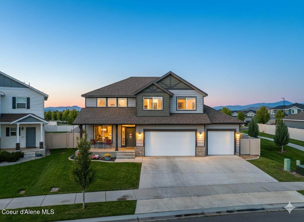 1622 Minam Loop - Photo 1