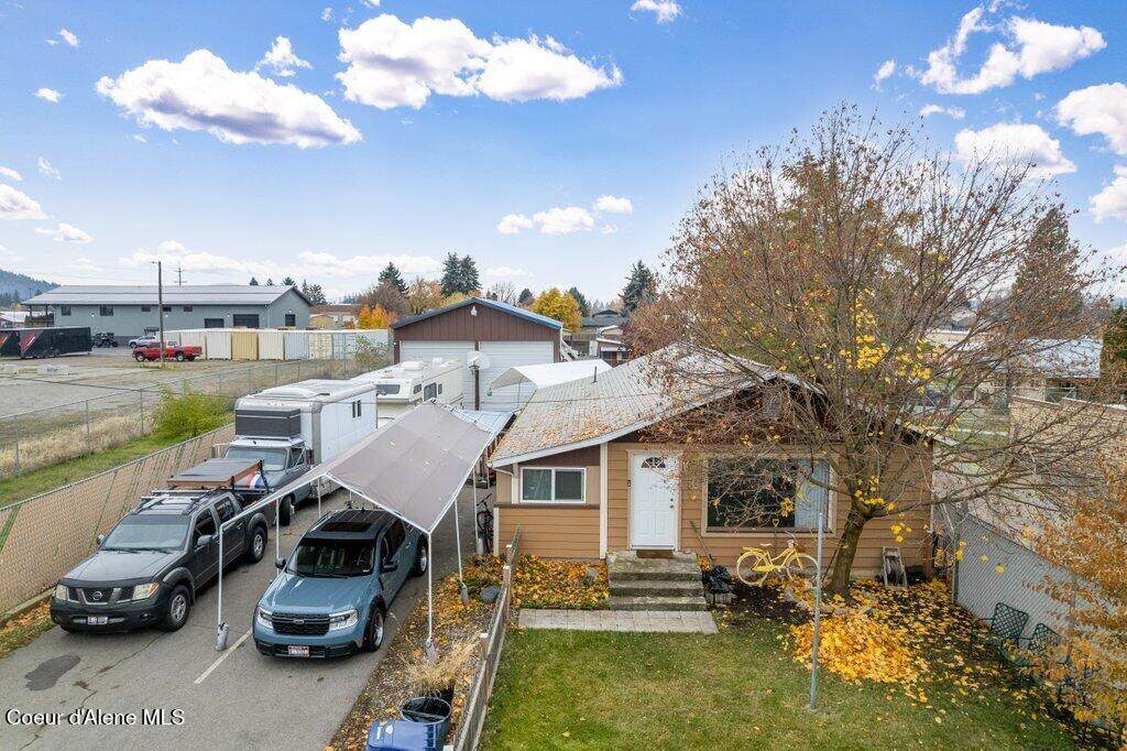 50 Clayton Ave - Photo 1