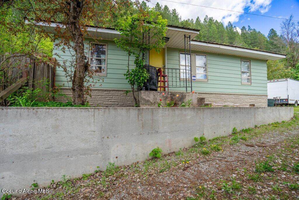 520 Mission Ave - Photo 1