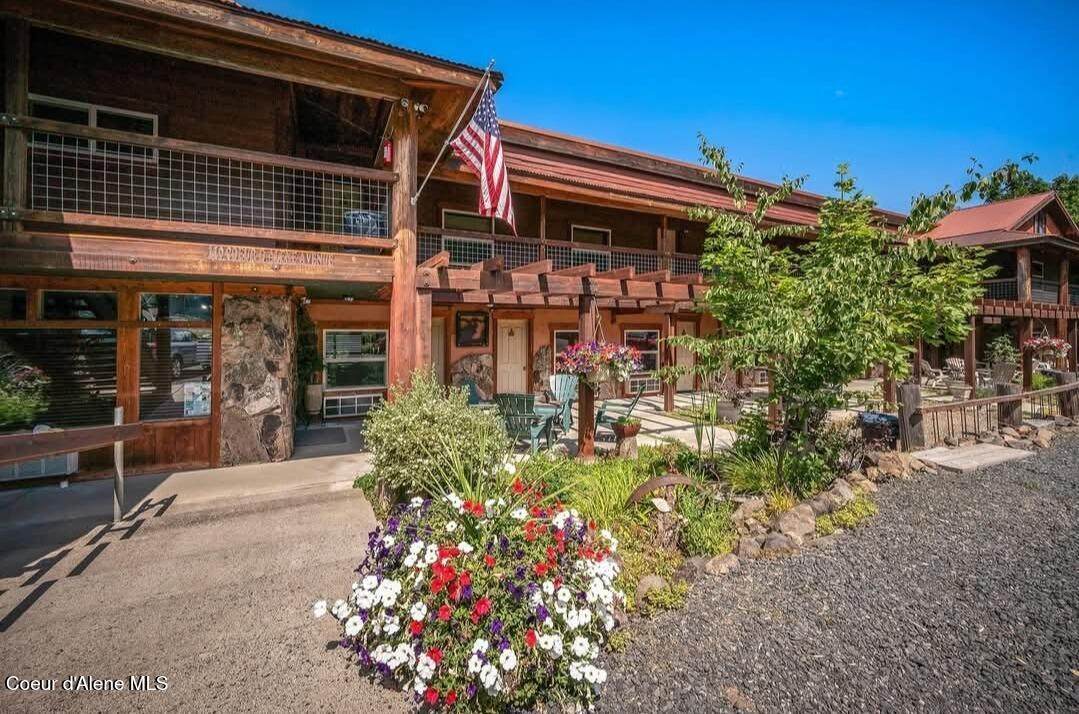 110 Coeur D'alene Avenue - Photo 1