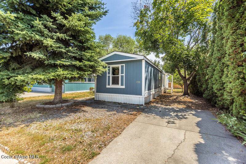 2130 Plymouth Circle - Photo 1