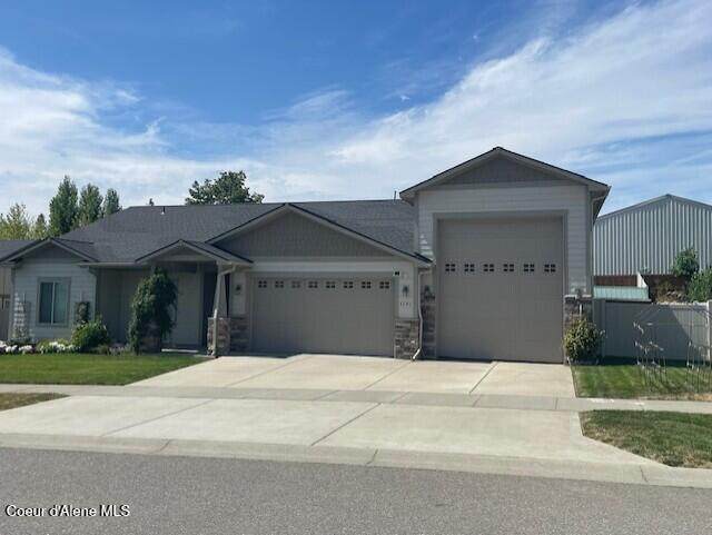 3191 Sherwood Dr - Photo 1