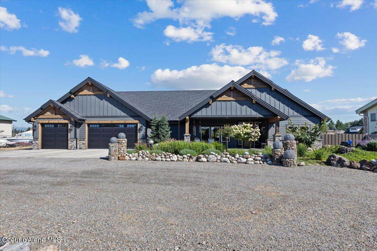 145 Hanley Ave - Photo 1