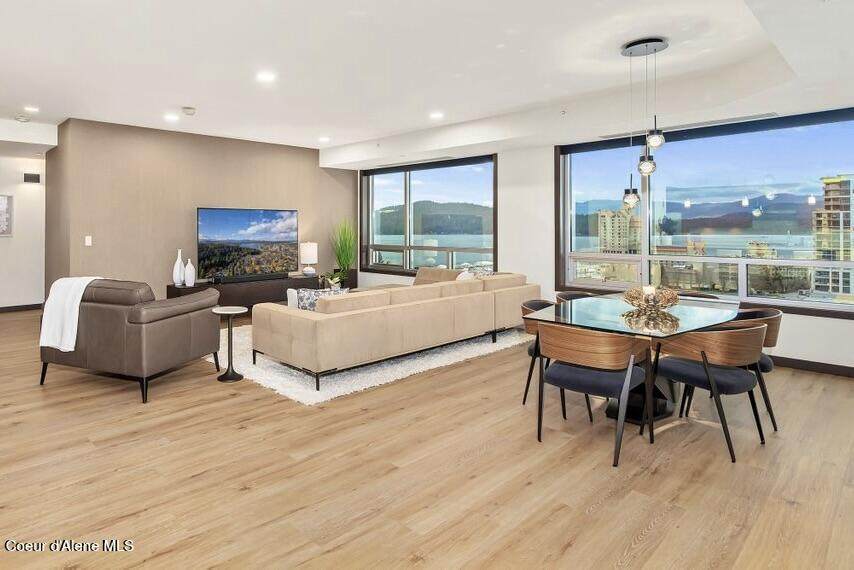 601 Front Ave - Photo 1