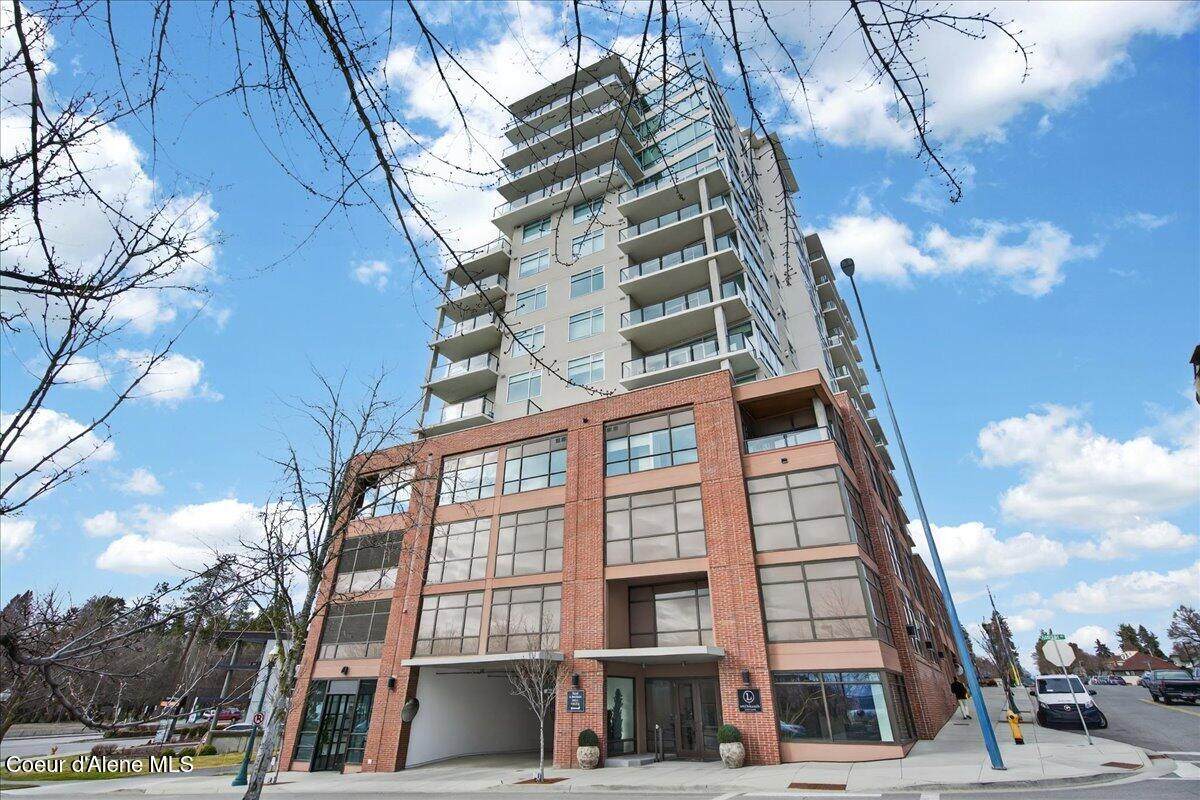 201 1st St - Photo 1