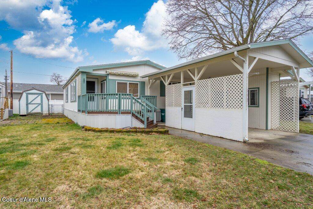 542 Myriah Loop - Photo 1