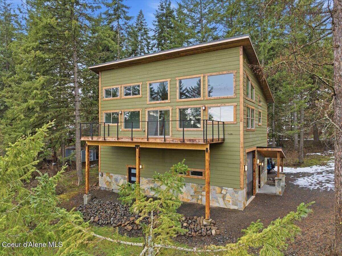 21941 Lakeview Dr - Photo 1