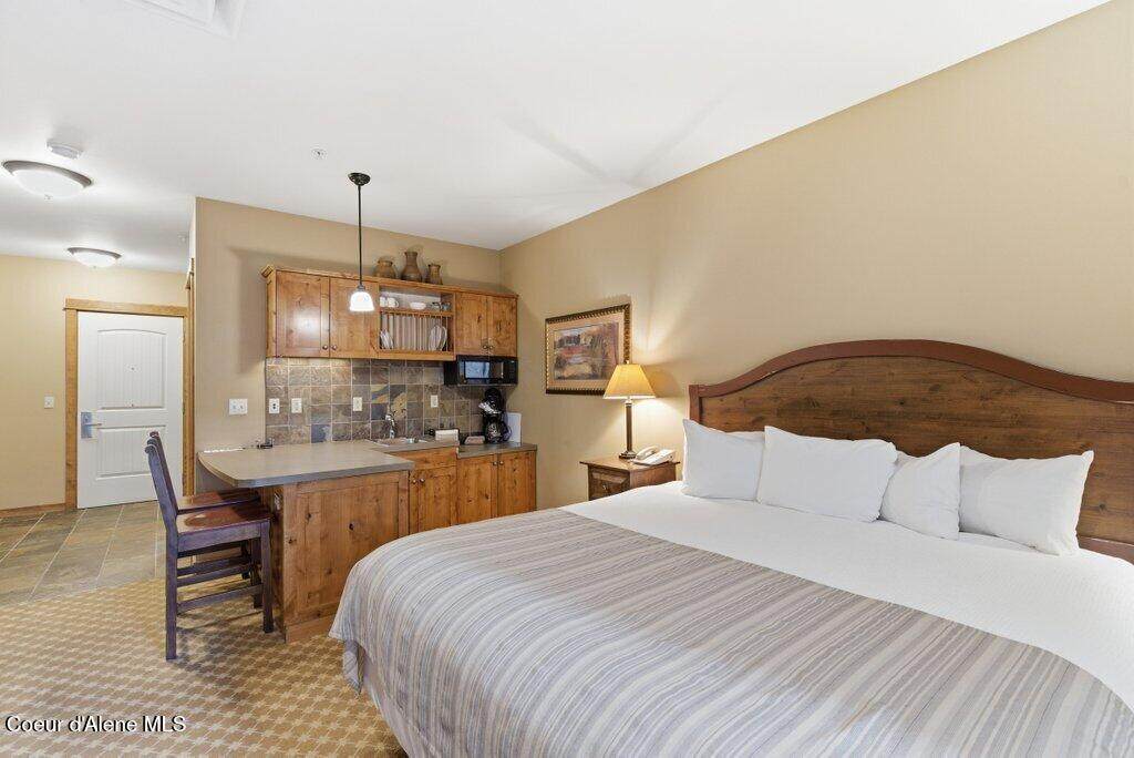 602 Bunker Ave - Photo 1