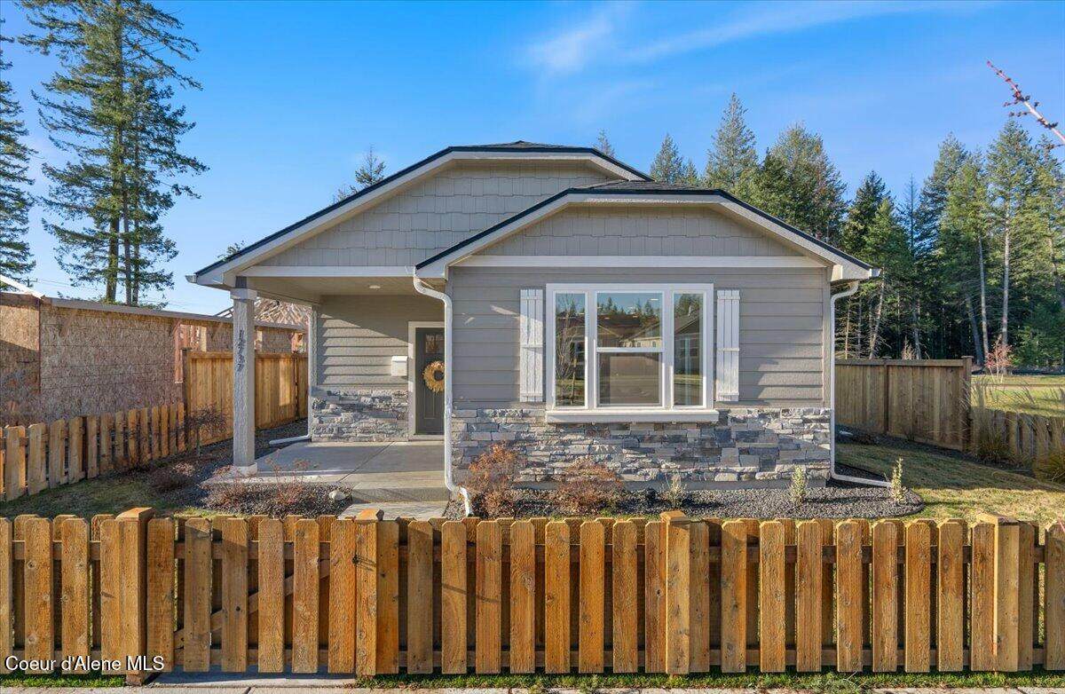 12737 Genesis Blvd - Photo 1