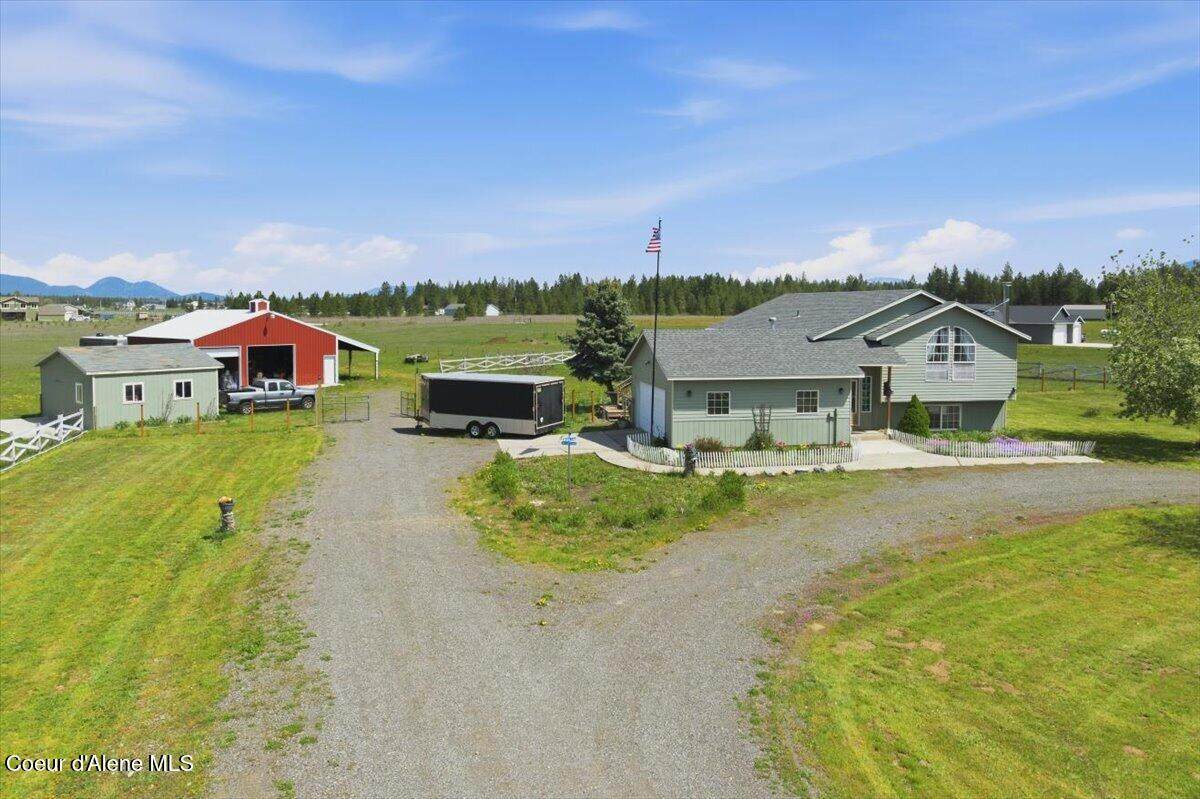 2037 Yellow Pine Ave - Photo 1