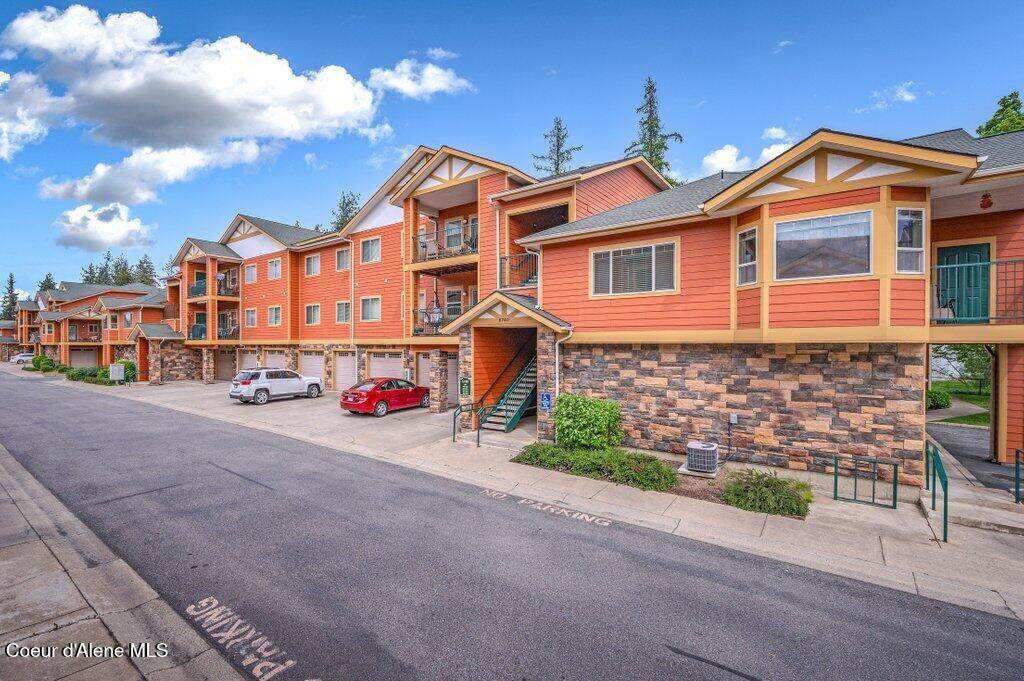 6740 Spurwing Loop - Photo 1