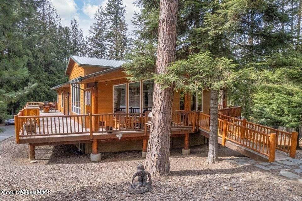 2017 Peninsula Rd - Photo 1