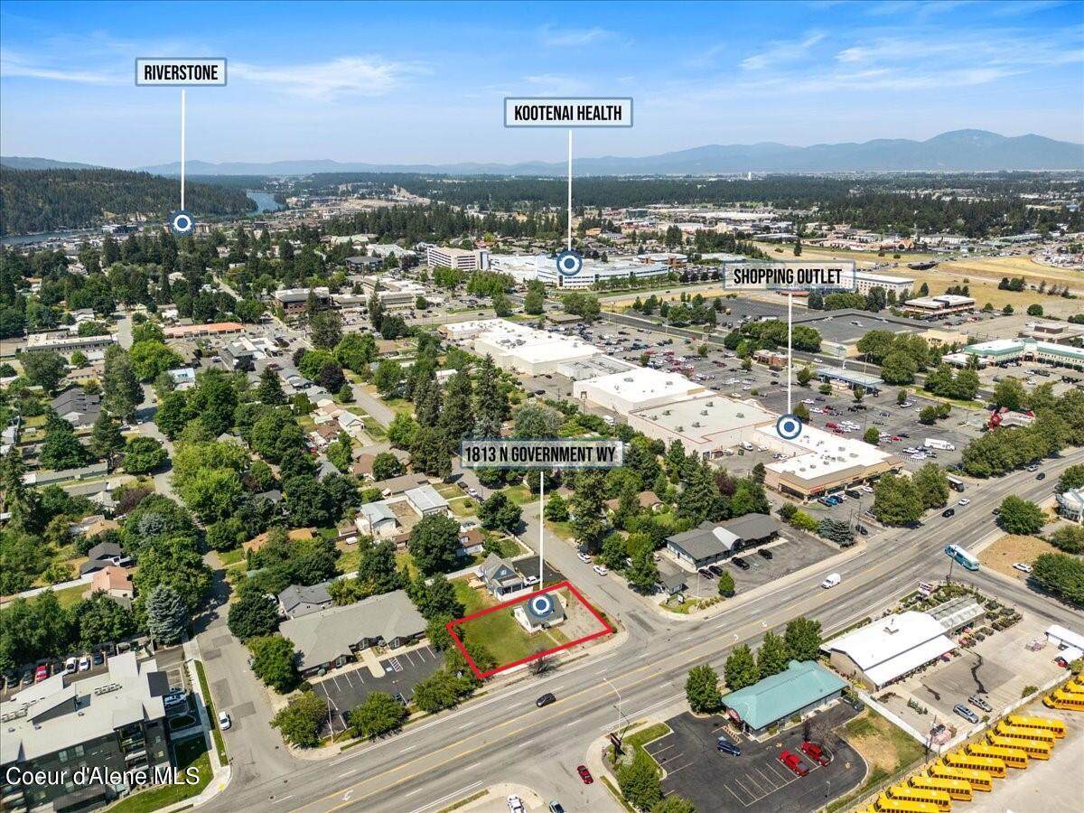 1813 Government Way - Photo 1