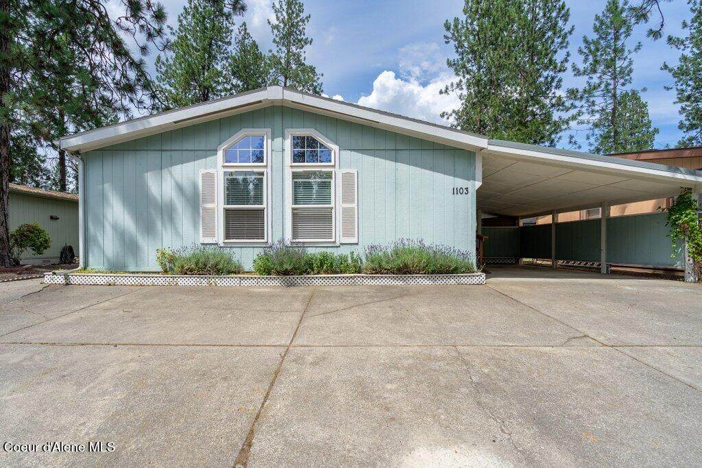 1103 Reone Rd - Photo 1