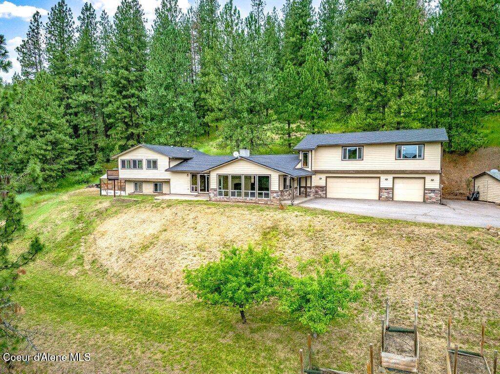 2719 Reynolds Rd - Photo 1