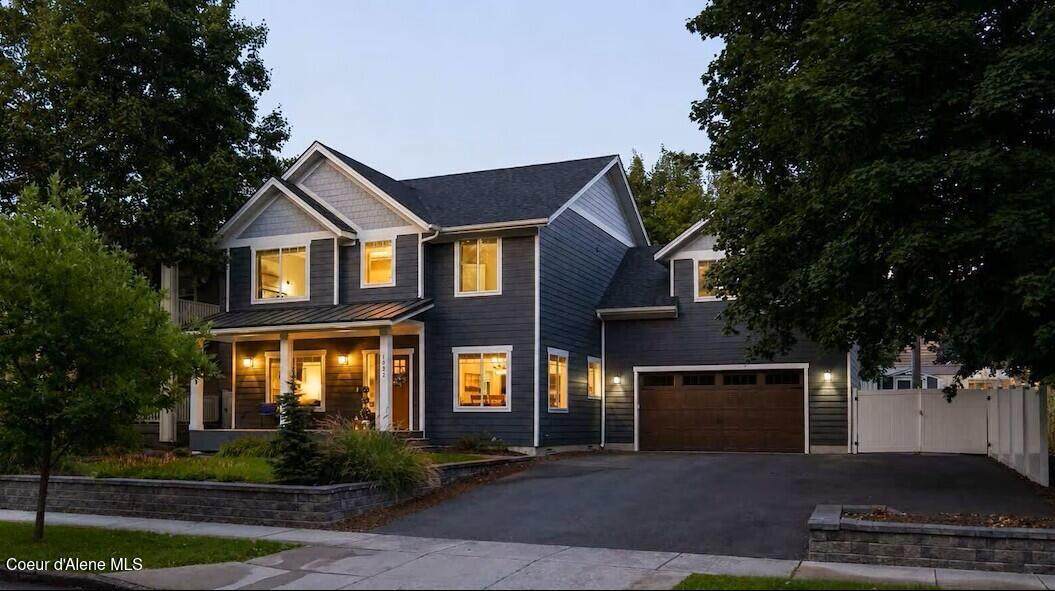 1032 Government Way - Photo 1