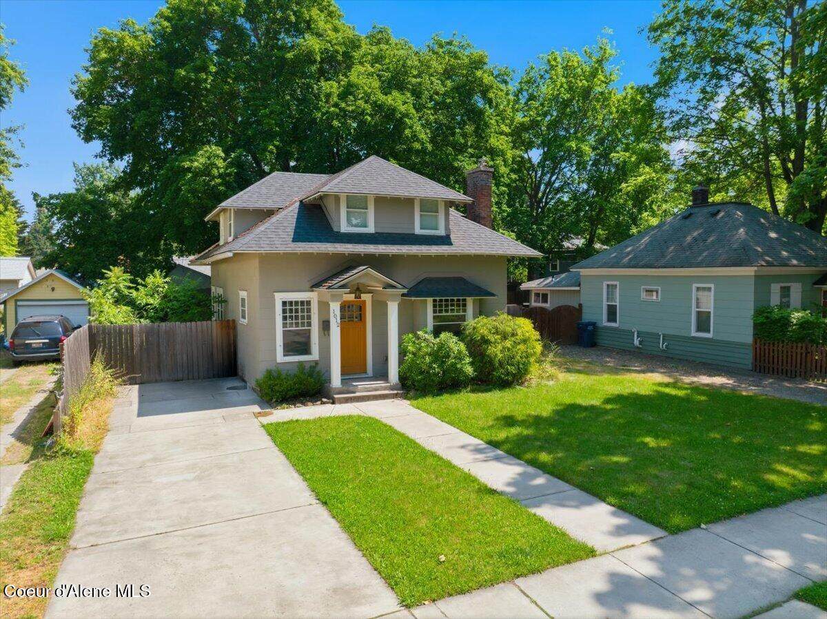 1012 7th St - Photo 1