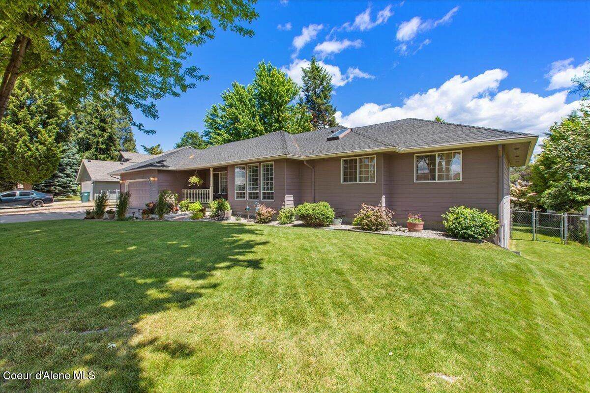 9184 Finucane Dr - Photo 1