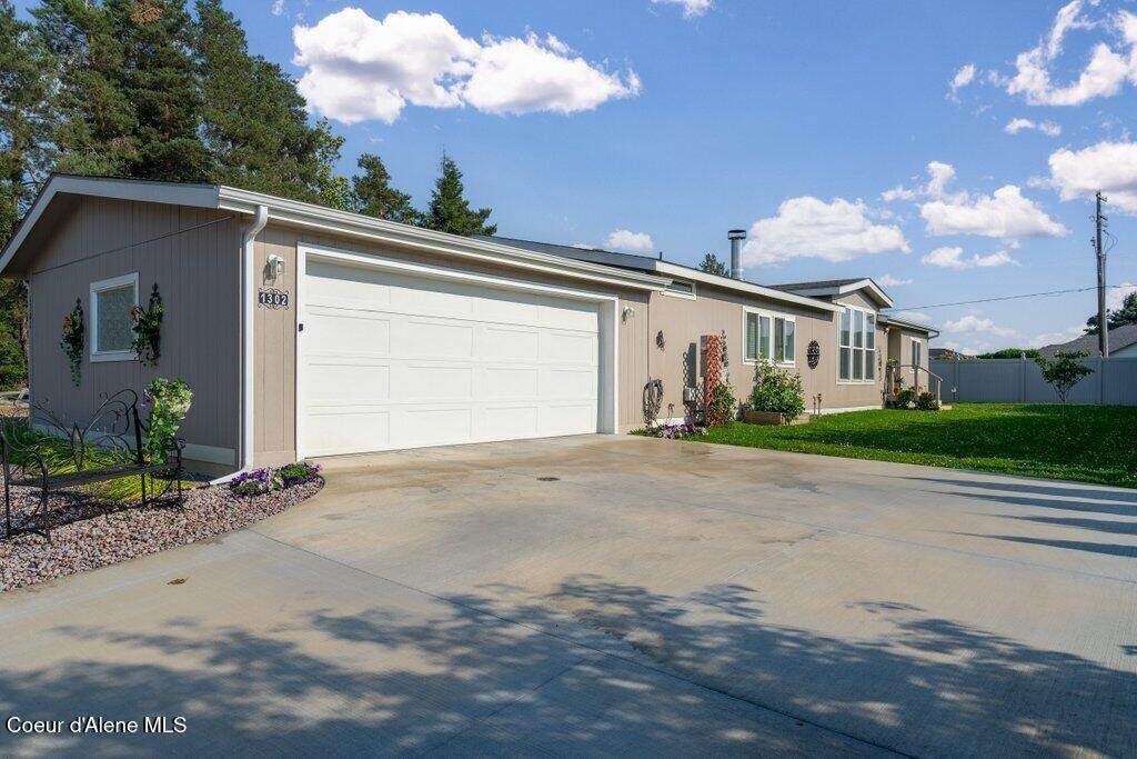 1302 Bounty Loop - Photo 1