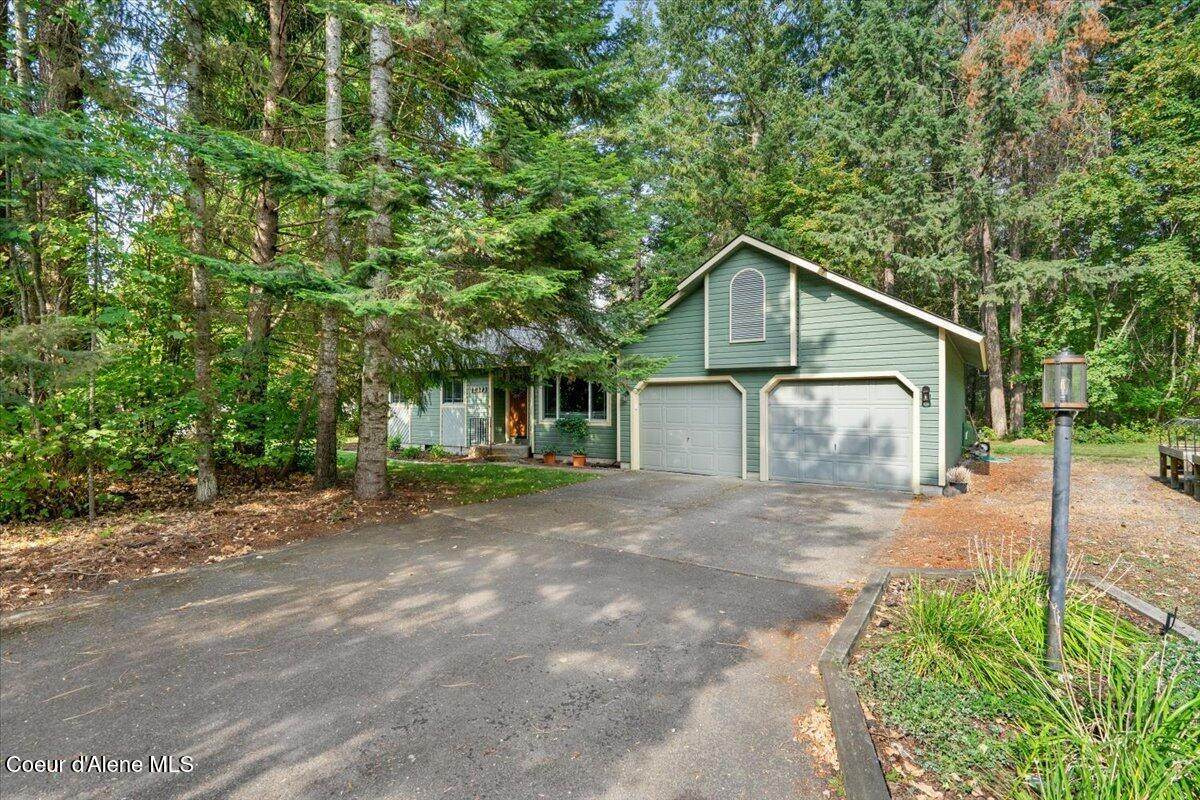 12393 Emerald Dr - Photo 1