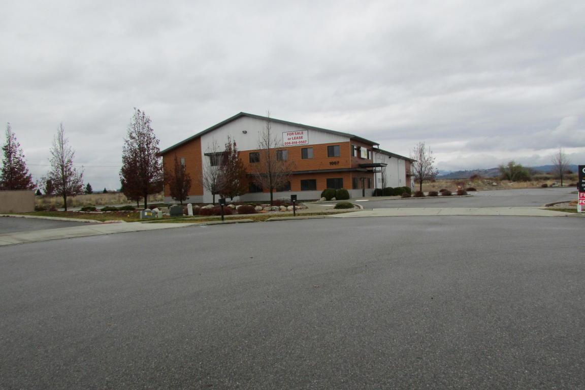 1007-1029 Boulder Ct - Photo 1
