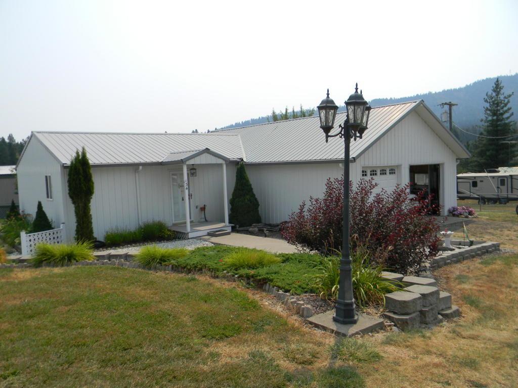 134 4th St - Photo 1